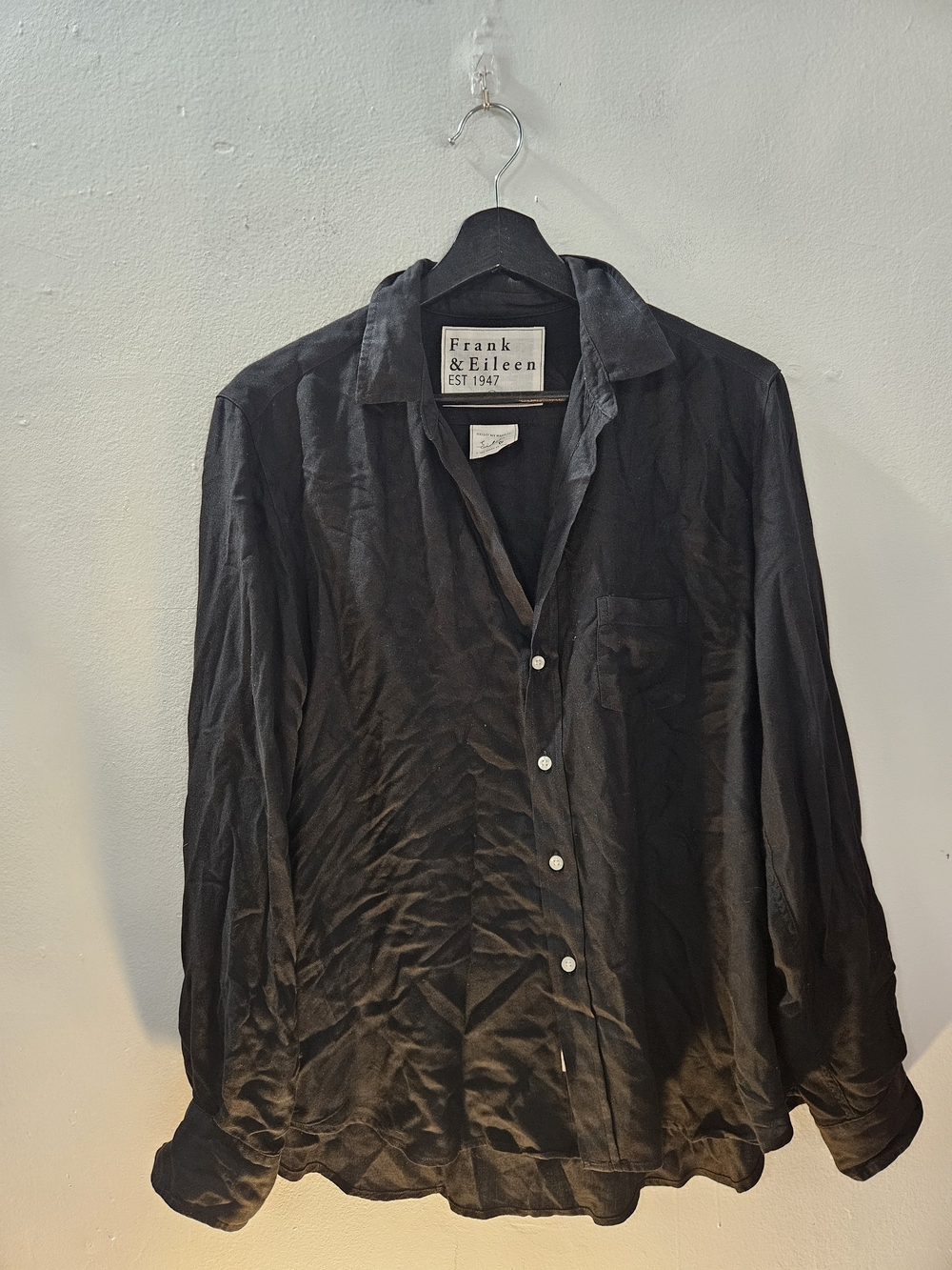 Frank & Eileen Eileen Black Button-Up Shirt